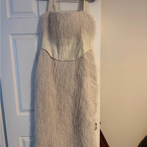 Chic Strapless Cream Feather Dress